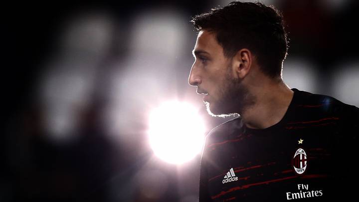 El guardameta italiano del Milán, Gianluigi Donnarumma.