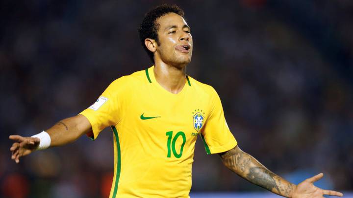 Show de Neymar y Paulinho en la remontada en Uruguay