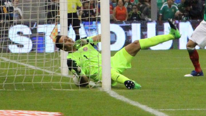 Keylor Navas' mistake against Mexico fuels debate over his future