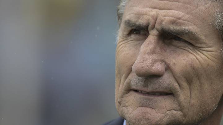 Edgardo 'Patón' Bauza durante el partido de la selección argentina en Bolivia