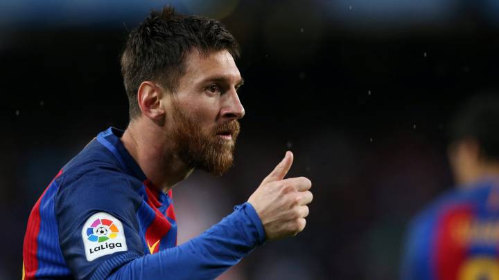 Messi celebra uno de sus goles al Sevilla en el Camp Nou.