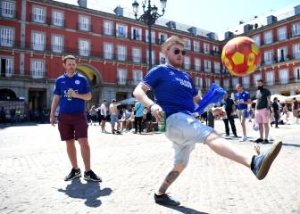 Los seguidores de Leicester disfrutan del sol de Madrid