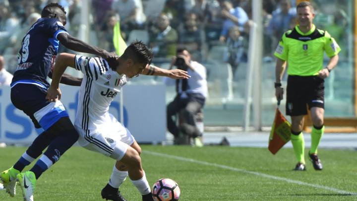 Dybala sufre un esguince a 4 días de la revancha ante el Barça