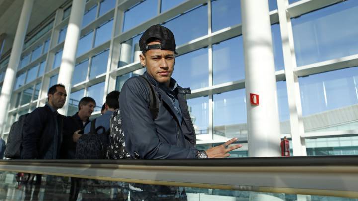 Official: Barcelona state Neymar not included in El Clásico squad