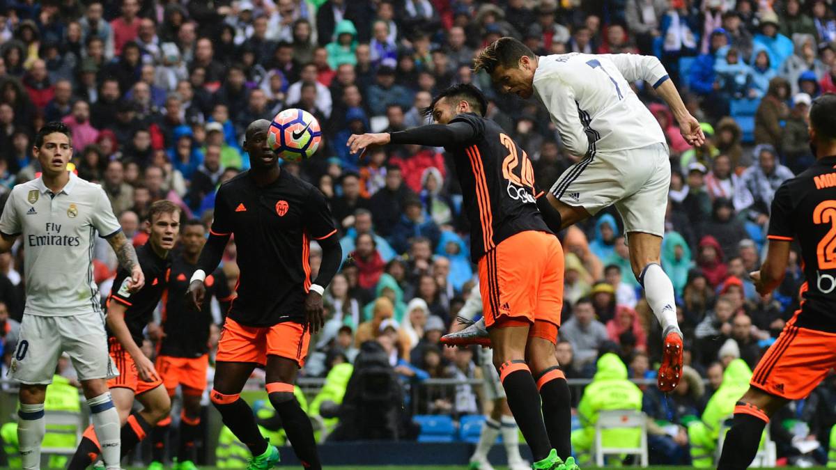 Jornada 2 Real Madrid-Valencia 1493393011_244157_1493478747_noticia_normal