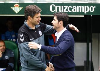 El Betis sondea a Pellegrino y a Abelardo para su banquillo