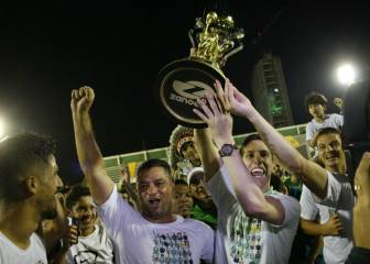 El Chapecoense gana su primer título tras la tragedia