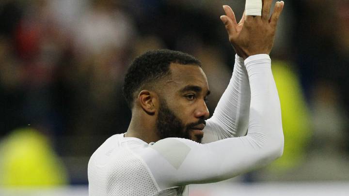 El presidente del Lyon le abre la puerta de salida a Lacazette