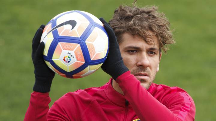 El delantero del Atlético de Madrid, Alessio Cerci, durante un entrenamiento.