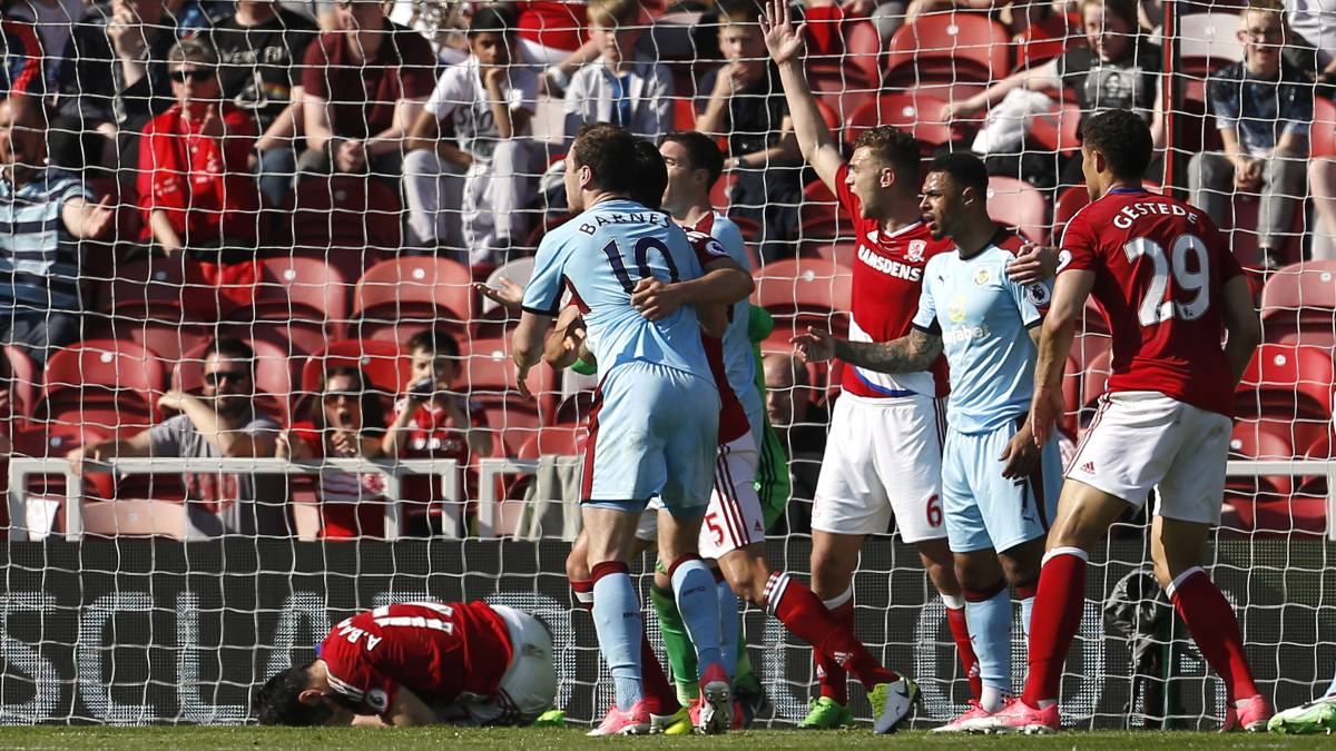 Penalti en un Middlesbrough-Burnley.