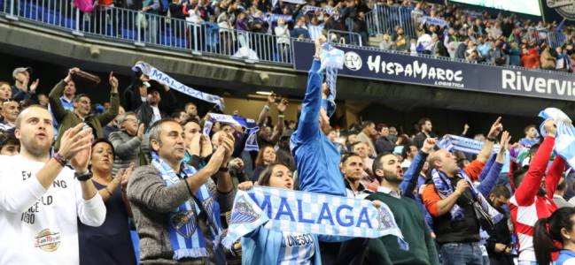 La afición del Málaga, en La Rosaleda.