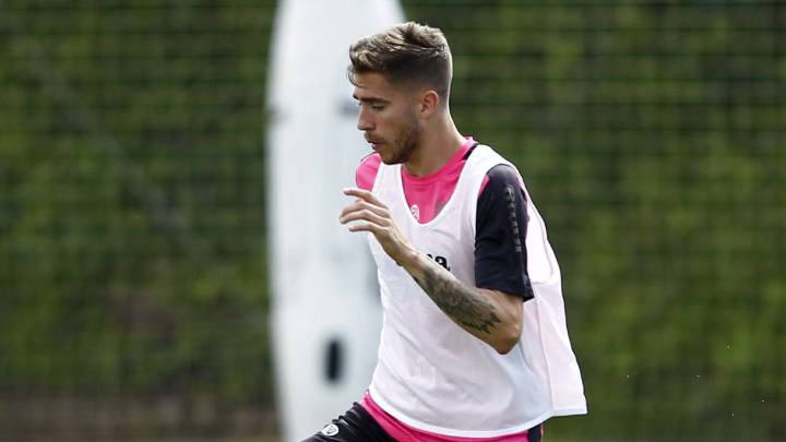 Juanan Entrena fue canterano del Espanyol. Hoy será titular.