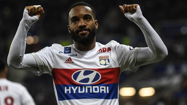 Aulas confirma un acuerdo entre Lacazette y el Atlético de Madrid
