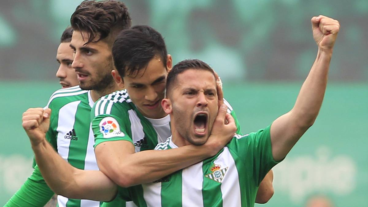 Betis Claim They Havent Received Any Offers For Riza Durmisi Betis Claim They Havent Received Any Offers For Riza Durmisi