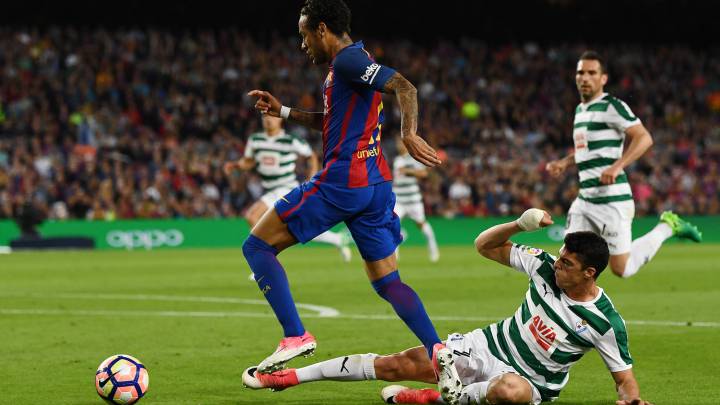 Neymar of Barcelona is fouled by Ander Capa of Eibar and a penalty is awarded to Barcelona during the La Liga match between Barcelona and Eibar at Camp Nou on 21 May, 2017 in Barcelona, Spain.