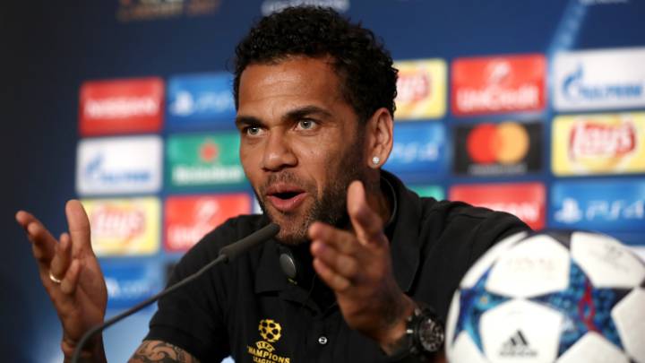 Dani Alves: "La última final entre la Juventus y el Madrid la ganó el Madrid con un gol en fuera de juego".