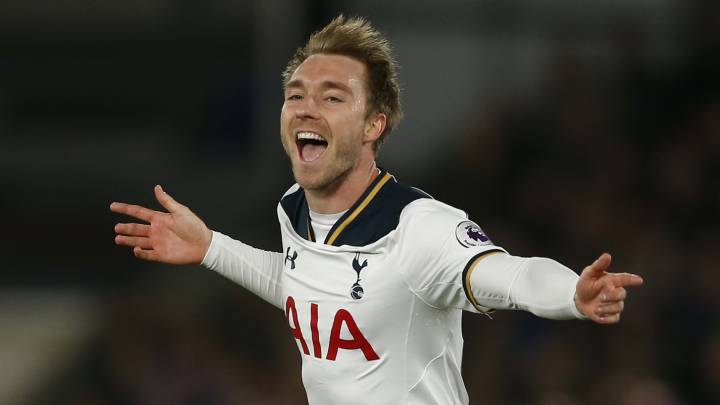 El centrocampista del Tottenham, Christian Eriksen, se deja querer por el Barcelona.