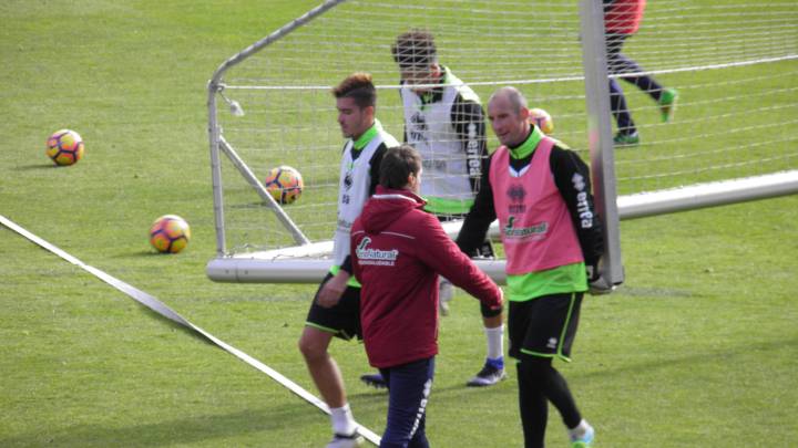 Saizar será el portero titular del Numancia ante el Mirandés