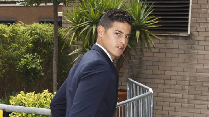 James Rodríguez has travelled to Colombia after the death of his grandfather.