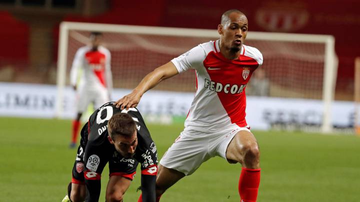 Fabinho se deja querer por el United y por Mourinho