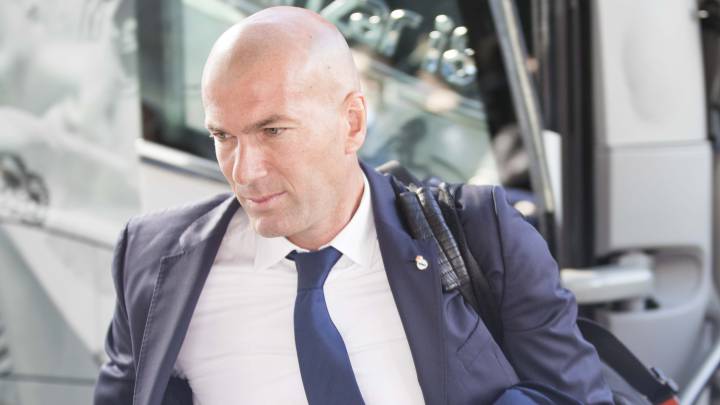 Zinedine Zidane está en Madrid para rematar su futuro y el del equipo.
