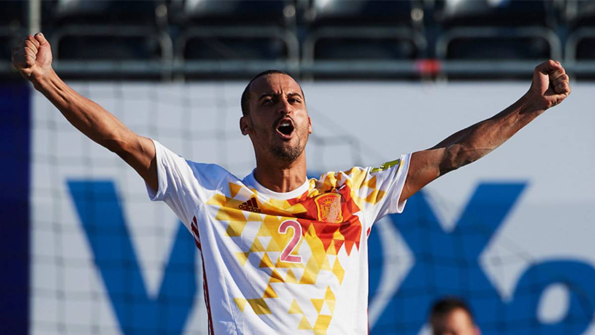 España vence ante Rusia y se lleva la primera etapa de la Liga europea de fútbol playa.
