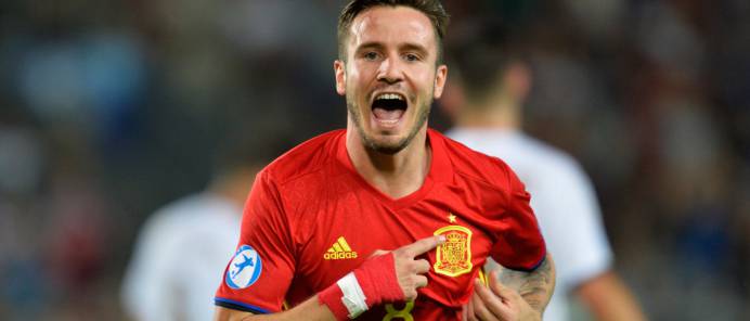 Saúl celebra uno de sus goles a Italia.
