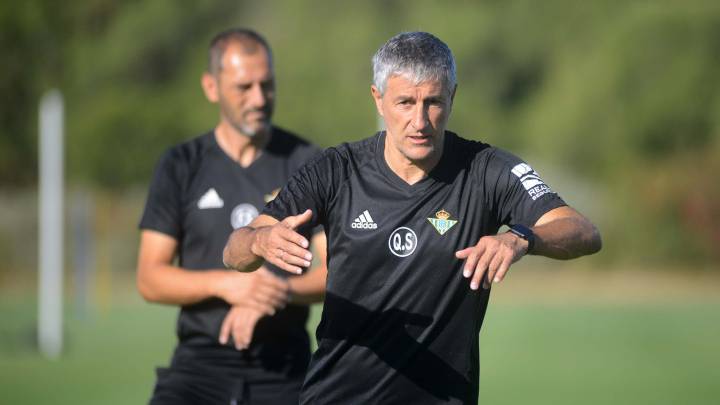 El técnico del Betis Quique Setién no dio por perdido a Dani Ceballos y firmad por el Real Madrid y lo compara con Vitolo, el Sevilla y el Atlético.