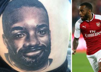 Lacazette conocerá al tuitero que se tatuó su cara en la nalga