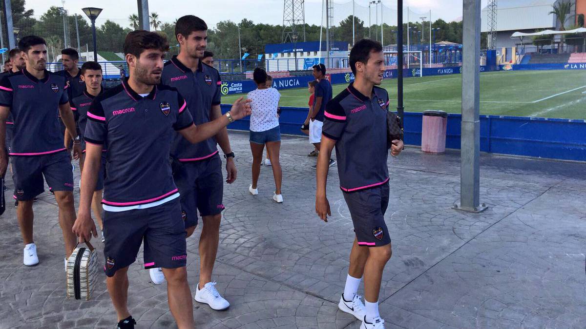 Doblete de Alegría en la 'manita' ante La Nucía