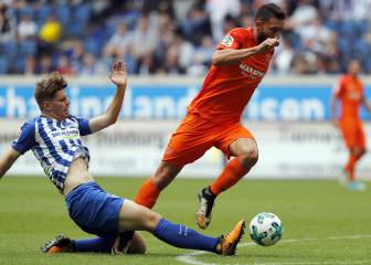 El Málaga vuelve a perder en el día del posible adiós de Fornals