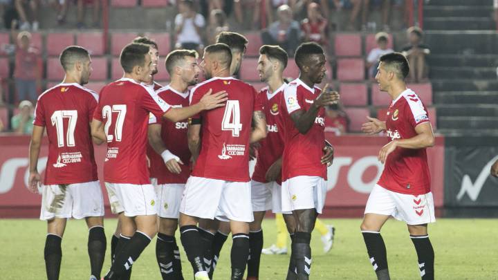 El Nàstic celebra un gol ante el Villarreal.