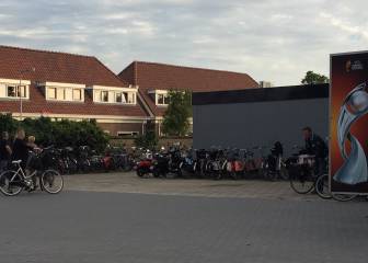 Por la Eurocopa de Holanda, en bicicleta
