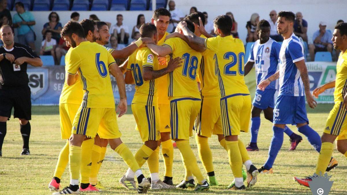 Lorca Deportiva 0-3 Cádiz