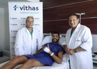 El Málaga no fichará lateral para sustituir a Torres o Ricca