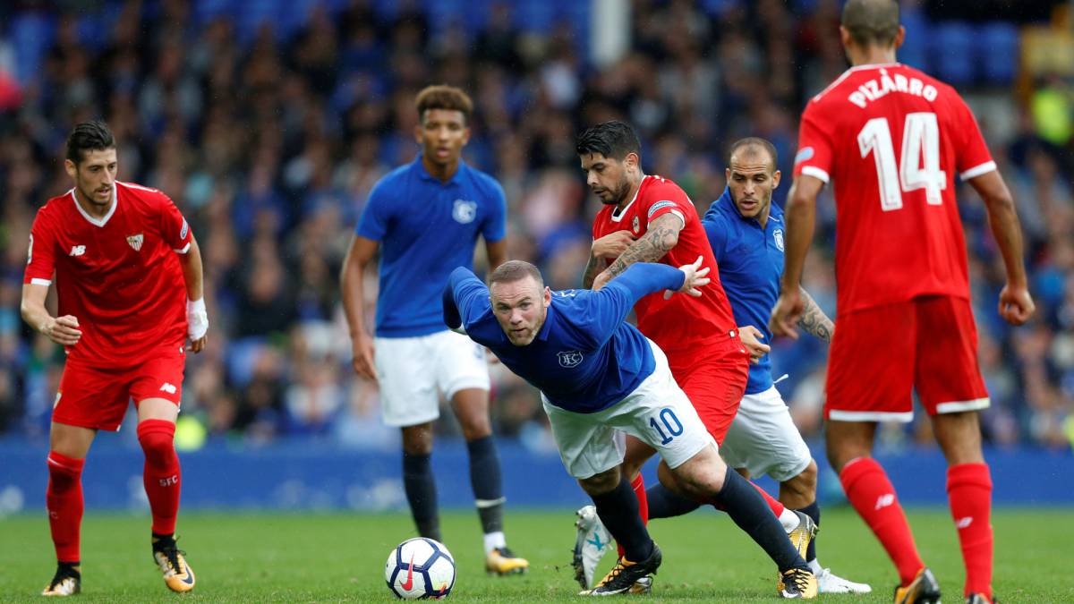 Sevilla de Muriel falla en las áreas y empata ante Everton