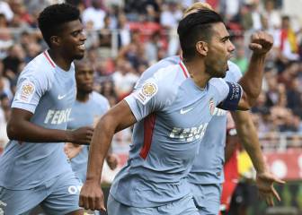 Mbappé no juega ni un minuto y Falcao firma un hat-trick
