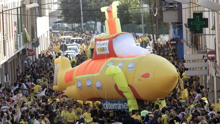 Afición del Villarreal en la previa de las semifinales de la Champions entre el Villarreal y el Arsenal.