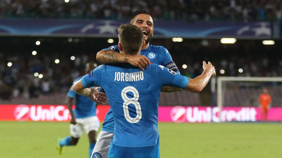 El Nápoles pone la eliminatoria ante el Niza cuesta abajo