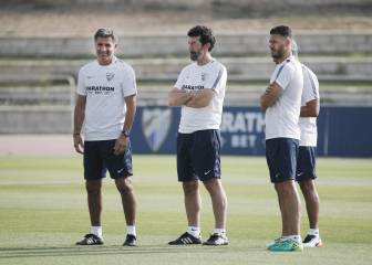 Míchel trabaja un once donde no está el argentino Cecchini