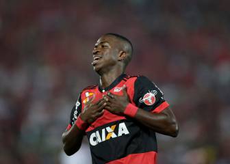Un hincha detenido por insultos racistas a la familia de Vinicius