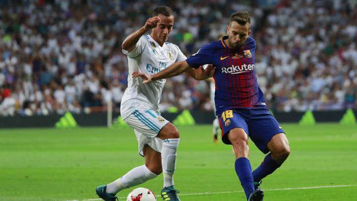 Alba: "Creíamos que jugarían con dos puntas y fueron tres"