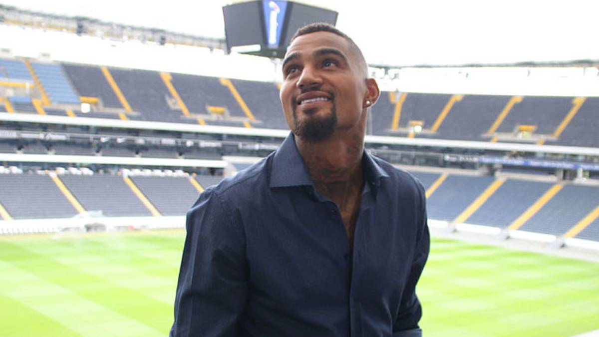 Kevin-Prince Boateng signs
on at Eintracht Frankfurt