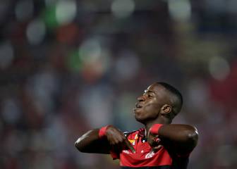 Un doblete de Vinicius Jr da el triunfo a Flamengo