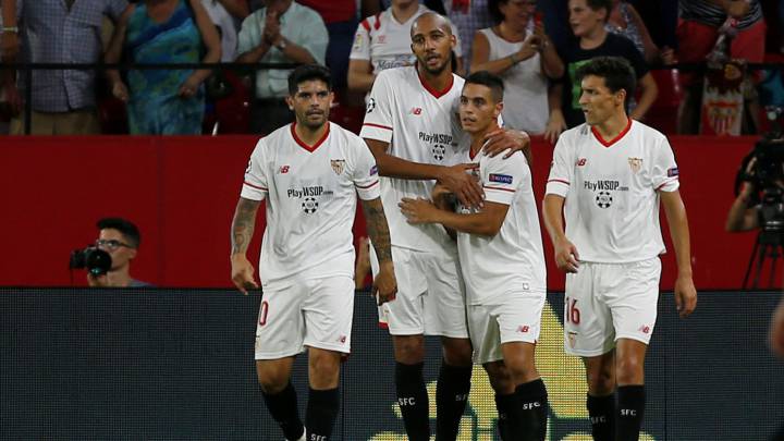 El Sevilla celebra el gol de Ben Yedder.