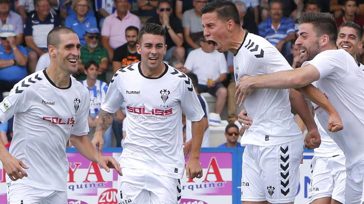 Fecha, horario, cómo ver en directo en televisión y cómo seguir en vivo online del Albacete-Córdoba de la jornada 2 de la Liga 1,2,3 que se jugará en el Carlos Belmonte.