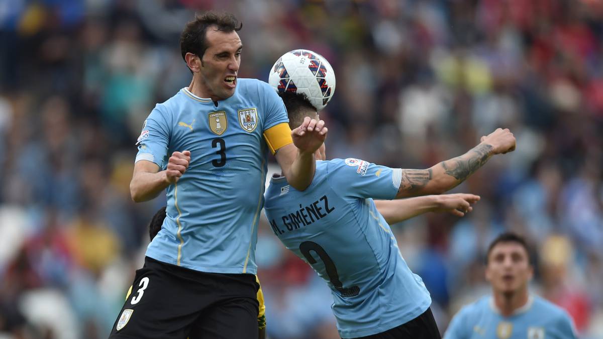 Godín y Giménez.