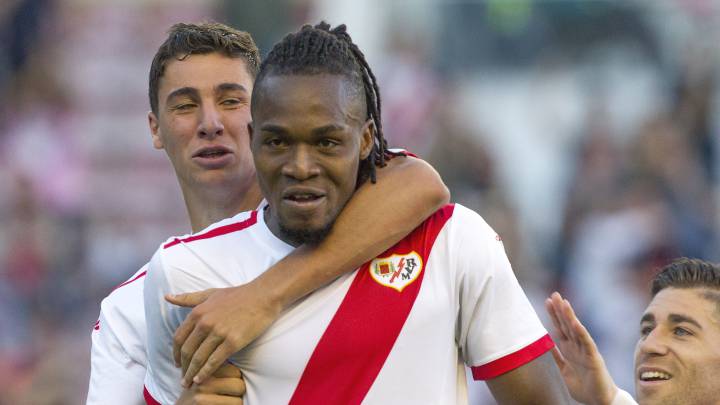 Manucho, celebrando un gol con el Rayo.