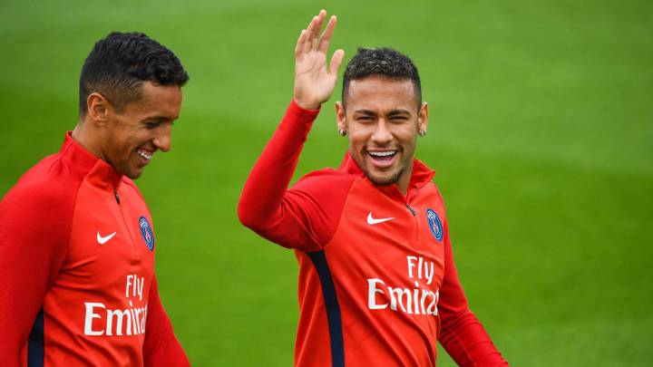 “Neymar me pregunta cómo se pide un zumo en francés...”