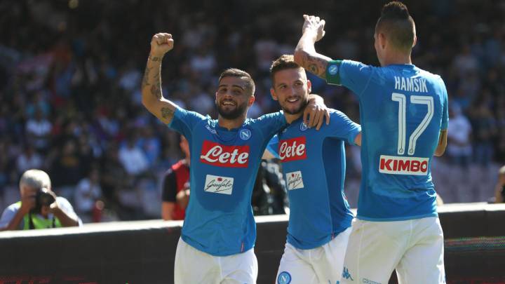 Napoli se da un festín y también es líder de la Serie A